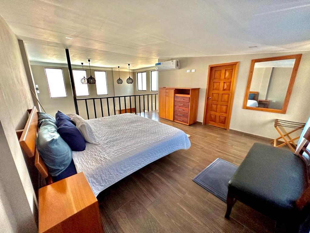 Suites Hermosas Cercanas A Todo Пуэрто-Айора Экстерьер фото