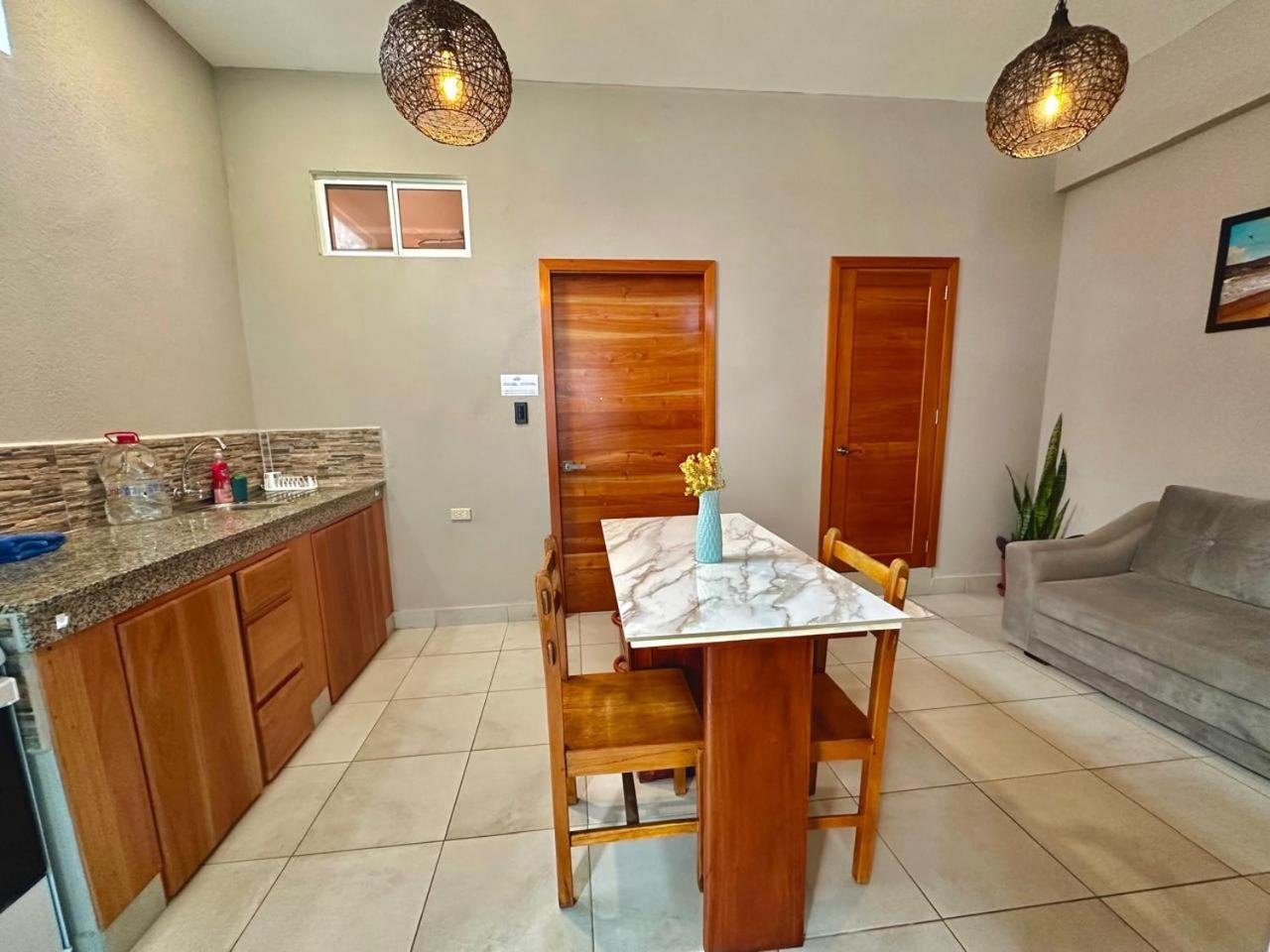 Suites Hermosas Cercanas A Todo Пуэрто-Айора Экстерьер фото